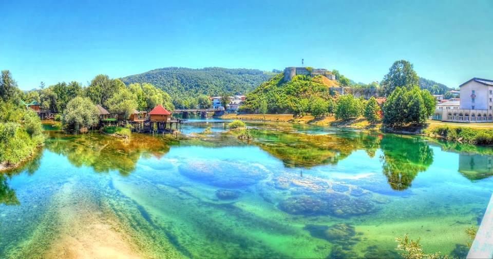 Visit to Bosanska Otoka and its beaches.