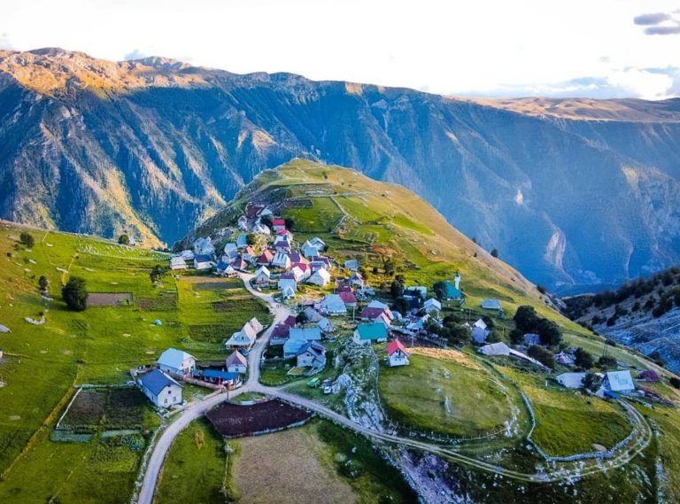 Mountain Retreat & Nature Adventure
