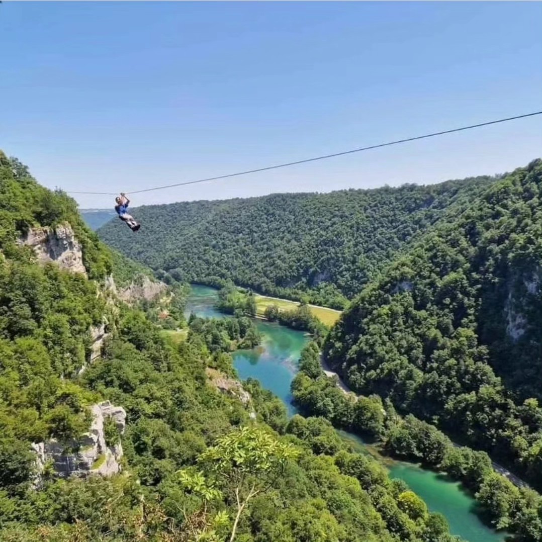 Zip Line Over Una Canyon – Full Itinerary